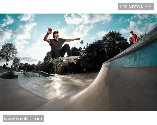 南京极限运动队荣登灵活性排行榜第十名展现青春活力与竞技精神